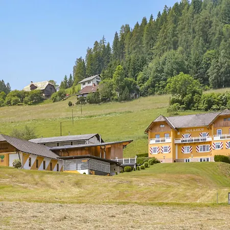 Gemuetliche شقة Schöder